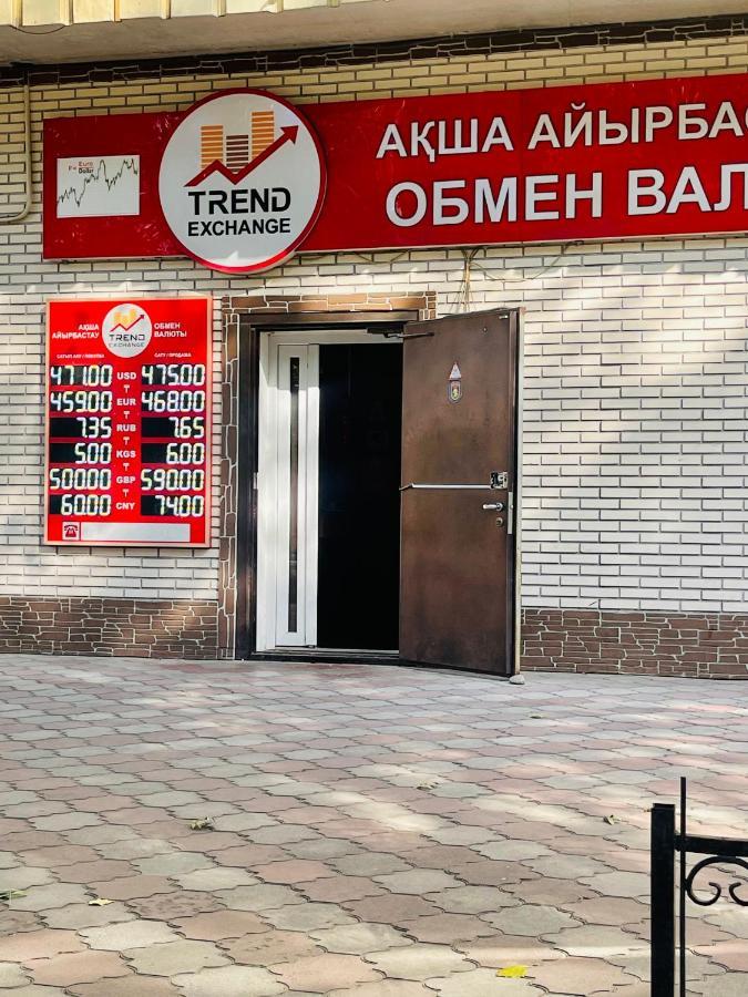 Уютная Квартира В Самом Сердце Алматы Almati Kültér fotó